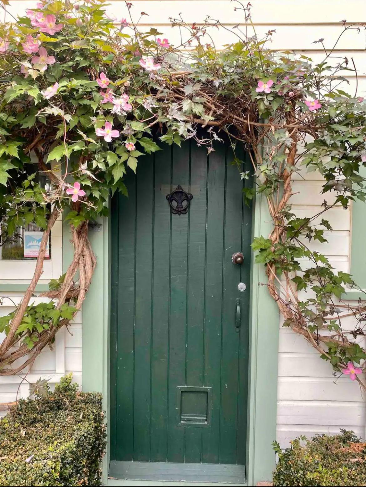 Green Door Cottage Грейтаун Екстериор снимка